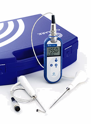 Comark Instruments - Fluke, C42KIT, Thermometer, Thermocouple, Waterproof