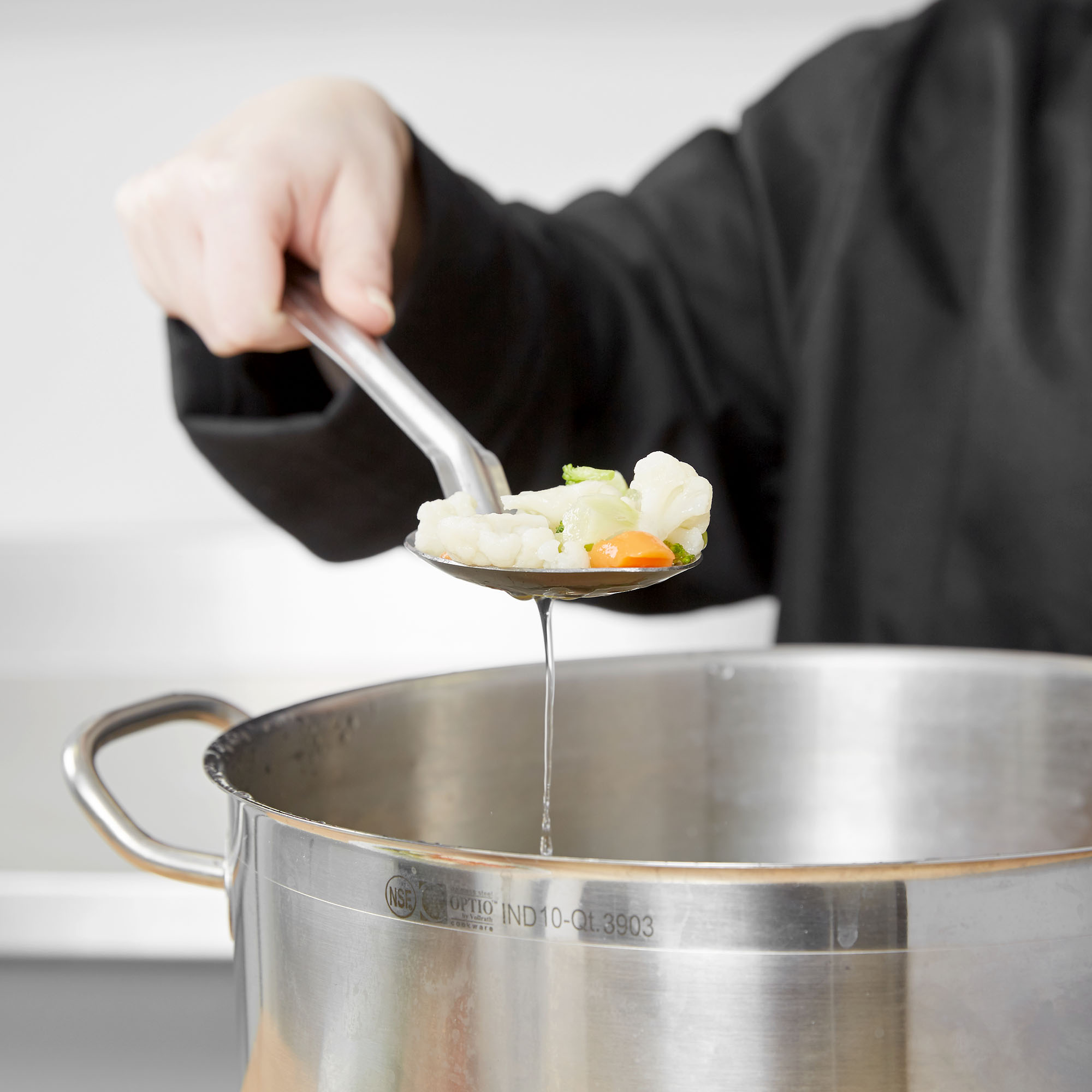 Vollrath, 46962, Serving Spoon, Perforated