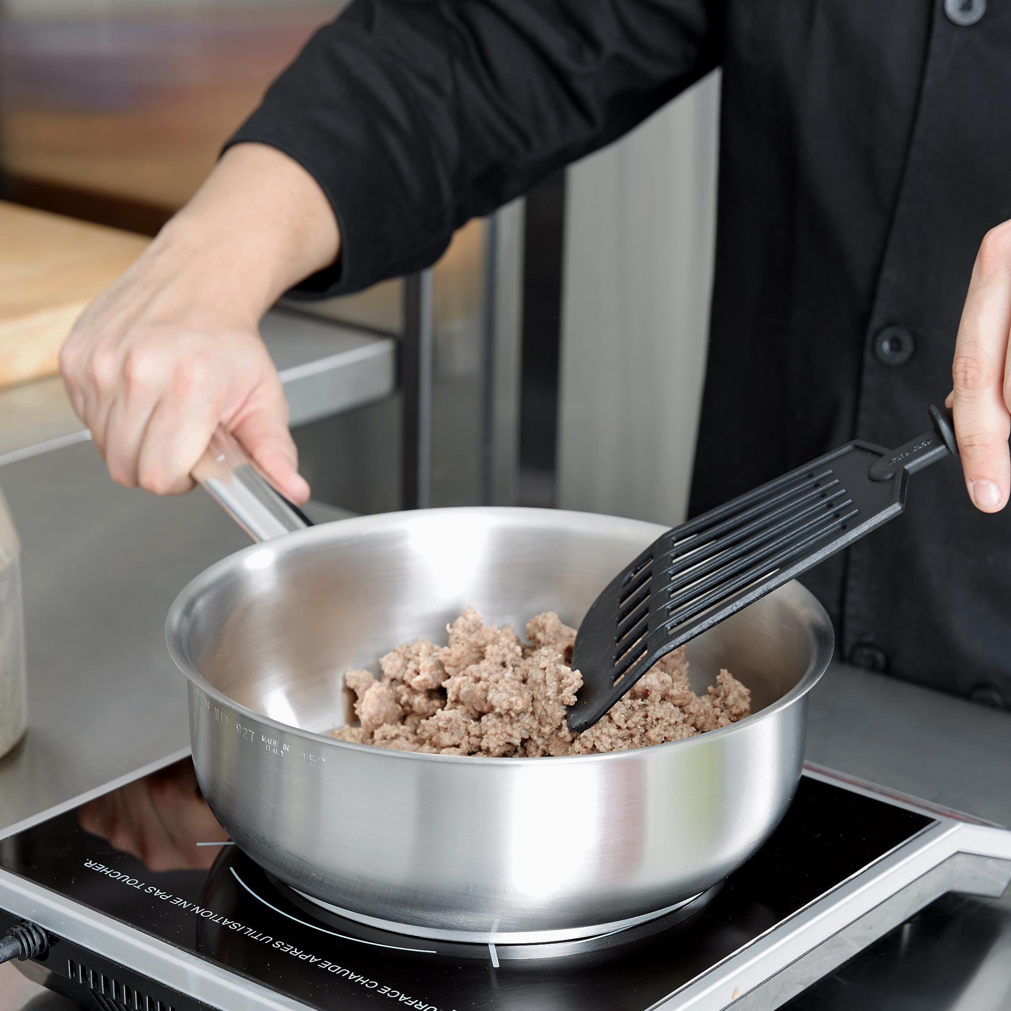Vollrath, 3152, Saute Pan, 3-1/4 Quart, Aluminum