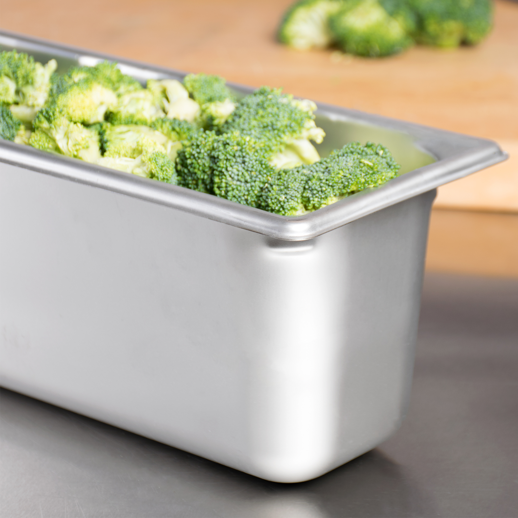Vollrath, 90562, Steam Table Pan, Stainless Steel, 2/4 Size