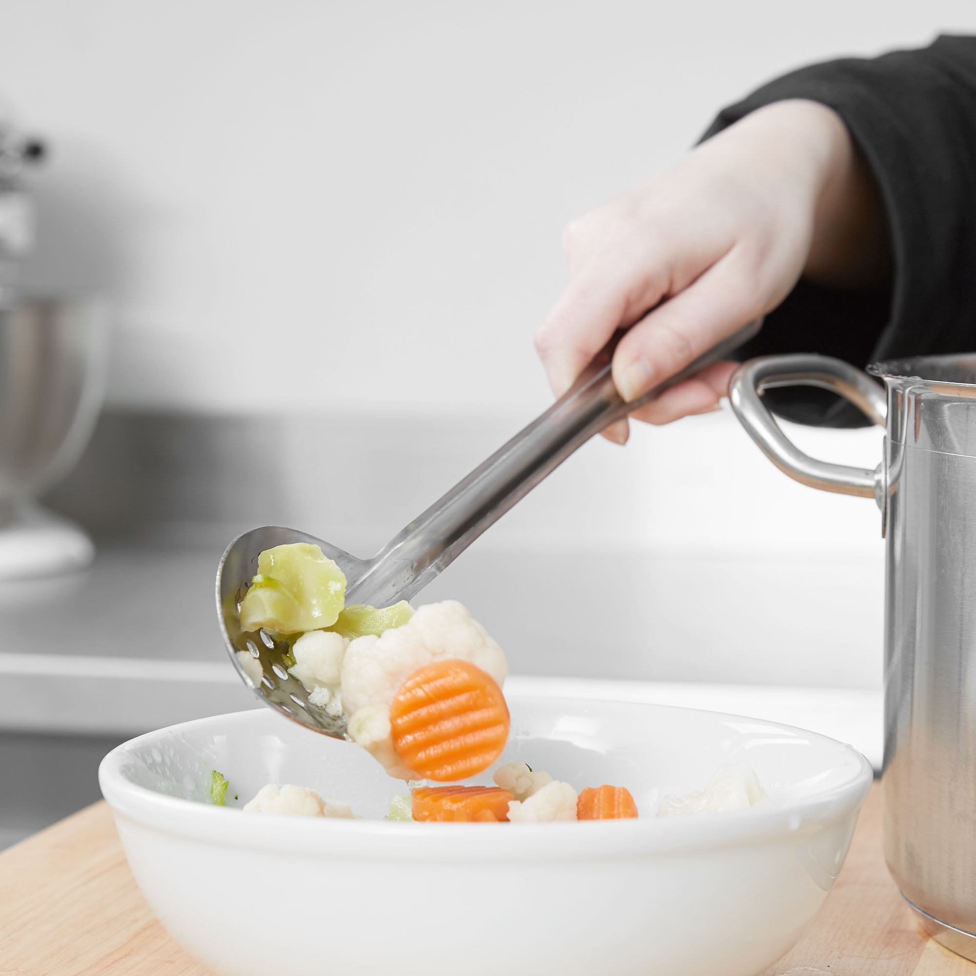 Vollrath, 46975, Serving Spoon, Perforated